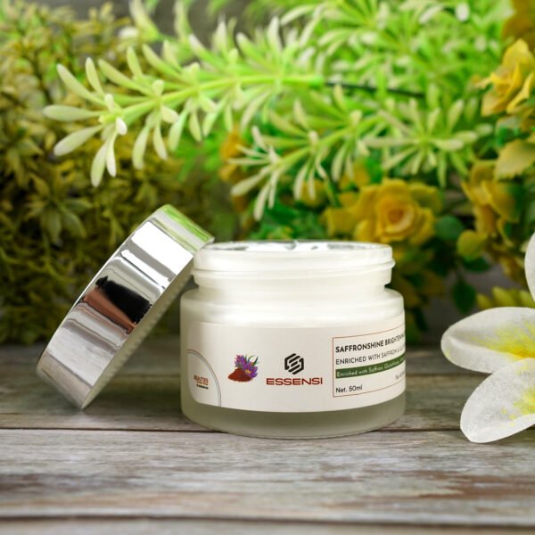 SaffronShine Brightening Cream - Image 3