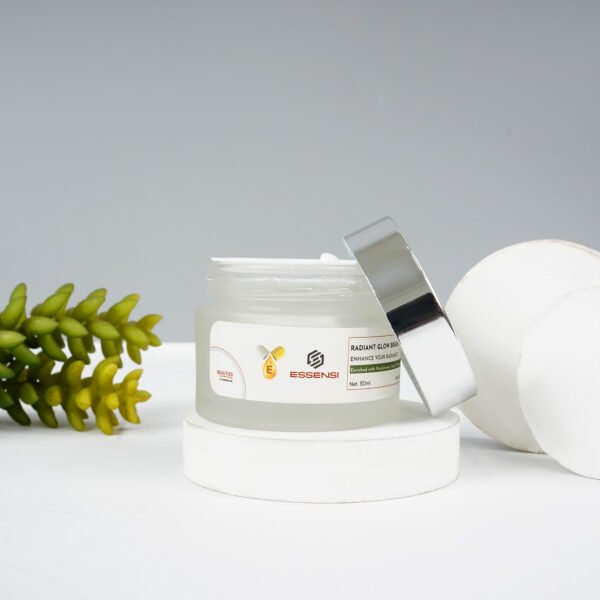 Radiant Glow Brightening Gel - Image 3